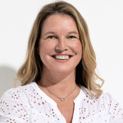 Portrait of Prof. Jo-Ann Passmore, Director of the Women’s Health Program at the Centre for Epidemic Response and Innovation, Stellenbosch University, and a global leader in women’s reproductive health research.